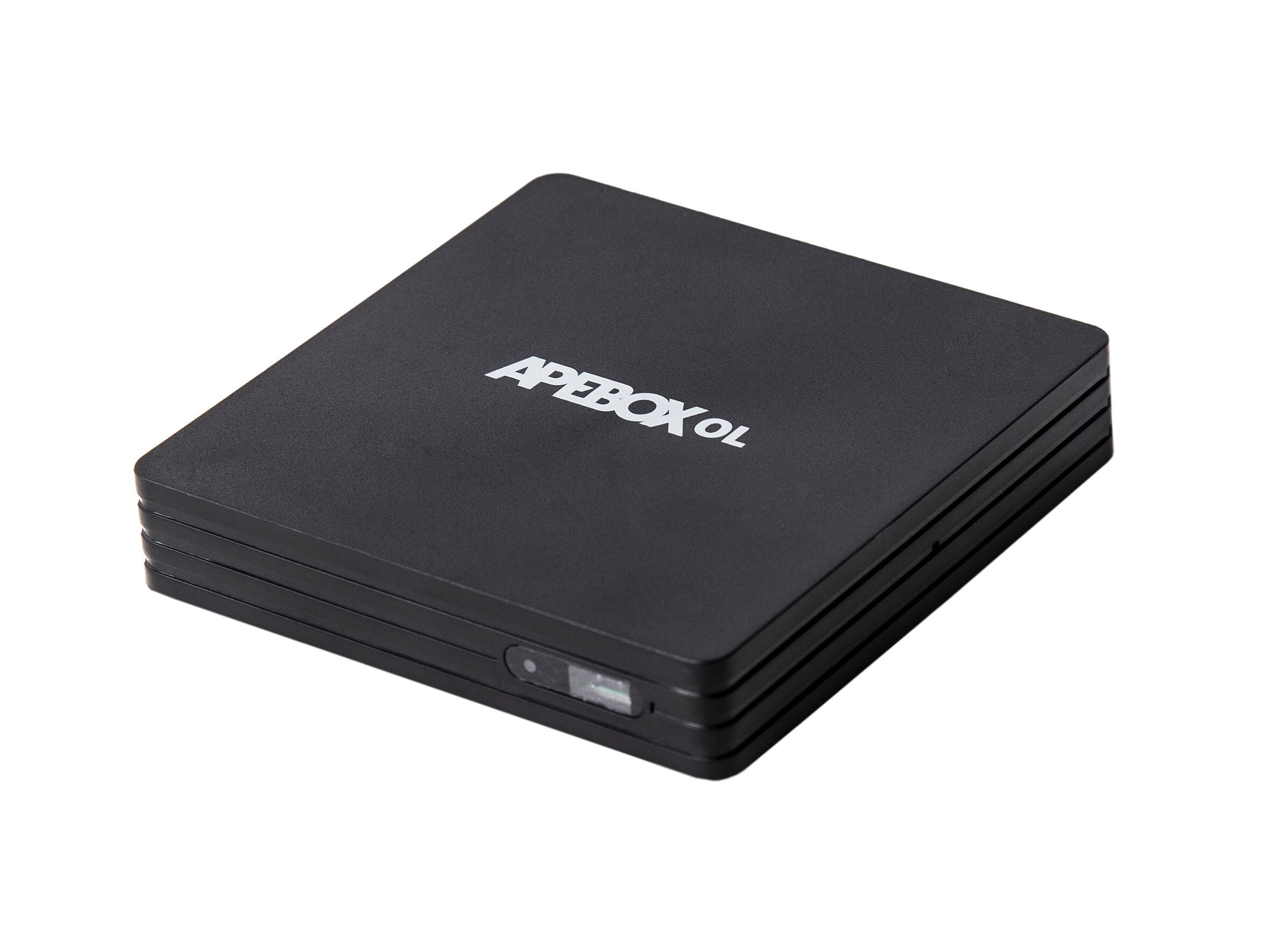 Apebox OL - 4K UHD IPTV media streamer.Multiprotokol TV (Stalker, Xtream, M3U)ApeboxAPEBOX Sort Apebox OL IPTV er en kraftfuld, stabil, hurtig og brugervenlig Linux OTT UHD 2160p IPTV modtager. Den understøtter HDR10 HLG 10 bit H.265 og er ideel for dem, der søger en simpel, men effektiv IPTV Full 4K multimediemodtager til en overkommelig og absolut fair pris. Multi TV protokol tillader afvikling af Stalker, Xtream og M3U. Dual WiFi, 100 Mbps LAN, HDR10HLG, H.265,VP9, 8 GB Flash, 1 GB DDR3, USB2.0. Med ny lækker letbetjent fjernbetjening.IPTV Boksen, Apebox OL, forbinder ubesværet til en bred vifte af streamingtjenester, hvilket giver dig adgang til et omfattende bibliotek af underholdningsmuligheder. Fra populære video-on-demand-platforme til live tv-udsendelser, denne alsidige enhed imødekommer alle dine streamingbehov og tilbyder et omfattende udvalg af kanaler og shows lige ved hånden. Læs mere...