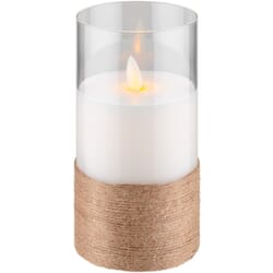 LED Wax candle in light, with a beautiful flame effect. Set with 3 heights, timer function.Beautiful LED wax candles in 3 different heights. Mounted in glass with hemp wrapping. You can quickly create beautiful, safe and cozy lighting. Used in all places where there is a need for beautiful cozy lighting. Realistic flickering flame effect with swinging wicks and natural materials create a rustic elegance. Battery operated candles are ideal as a safe decoration for living rooms, bedrooms, offices, in elderly care, restaurants or schools and spaces where open flames are not desirable or permitted. Smart timer that automatically switches the beautiful lighting on and off.goobay