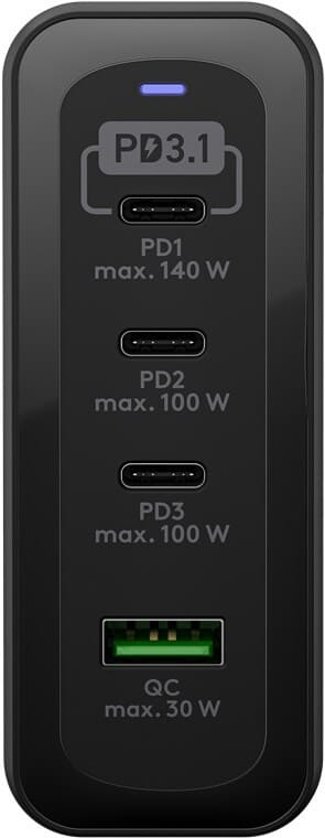 Ladestation PD GaN Hurtiglader (240 W) sort - 3x USB-C og 1x USB-AgoobayStrømforsyninger Sort Denne ladestation samler kraften fra fire opladere i én enhed, hvilket eliminerer rod på skrivebordet og gør det nemt at oplade flere enheder samtidigt. Den ultimative Goobay ladestation, med imponerende 240 W samlet effekt, oplader selv højtydende laptops ultrahurtigt og understøtter både USB PD- (Power Delivery) og USB QC-standarden (Quick Charge). Takket være GaN-teknologi (Gallium Nitride) tilbyder denne oplader flere væsentlige fordele. Den er perfekt til dem, der arbejder med high-end laptops og flere enheder, og ønsker en pålidelig, kraftfuld oplader til et ryddeligt skrivebord.  Du kan drage fordel af en enkelt oplader til at holde mange enheder opladet uden rod.