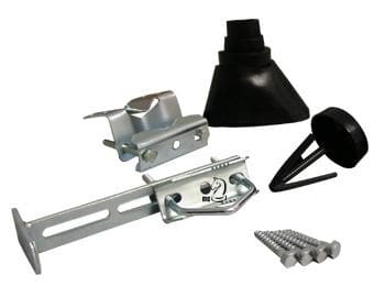 Komplet monteringssæt. Anvendes ved gennemføring i tag af masterør til eksempelvis antenne eller parabol.