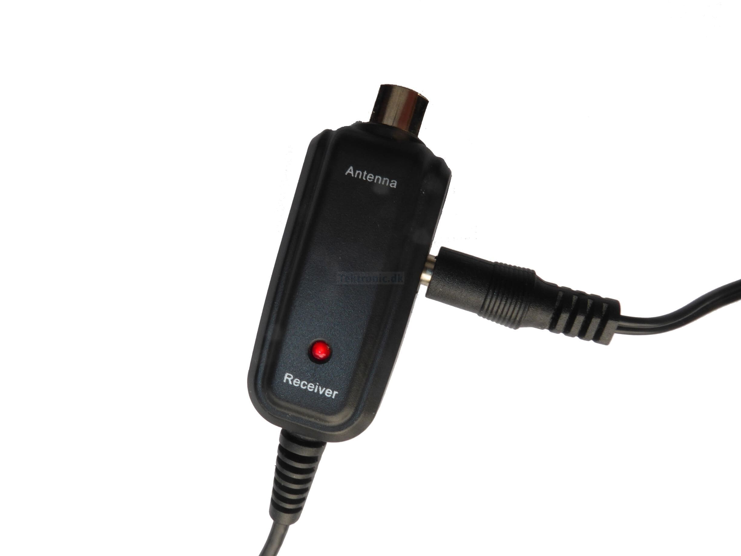 Maximum DA-6100 outdoor DVB-T/T2 antenna with LTE / 4G filter and amplifier.