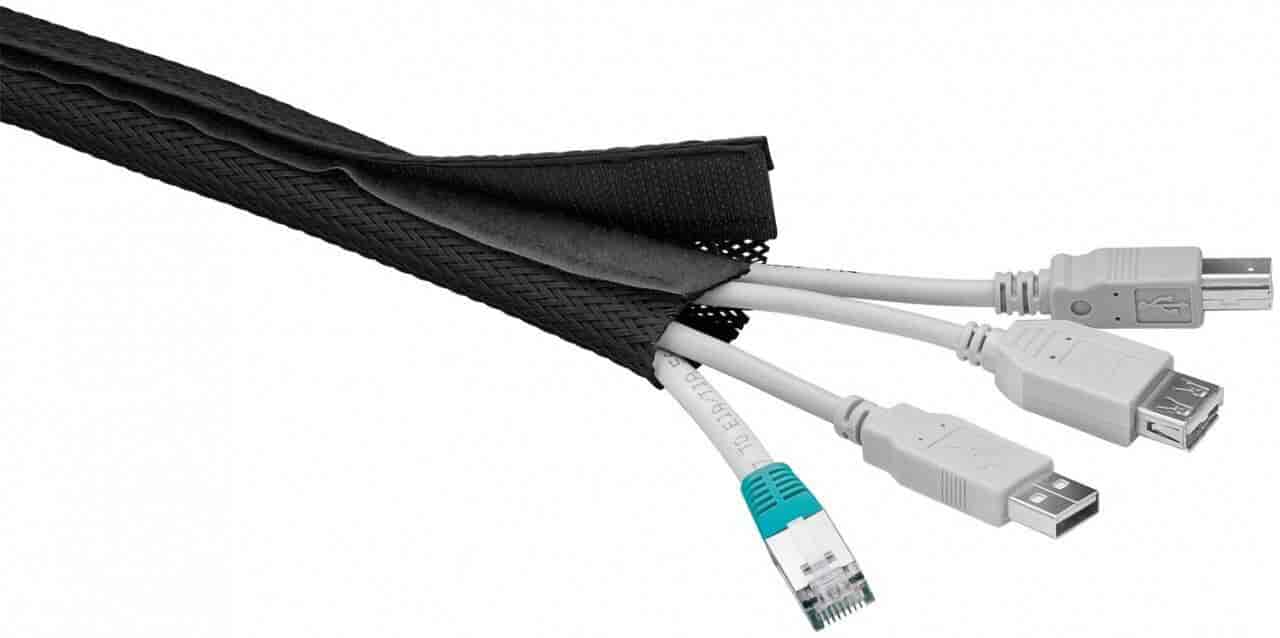 Kabelstrømpe med velcro lukning, Sort. Skjul dine ledninger ved PC, TV og Hi-Fi anlæg.