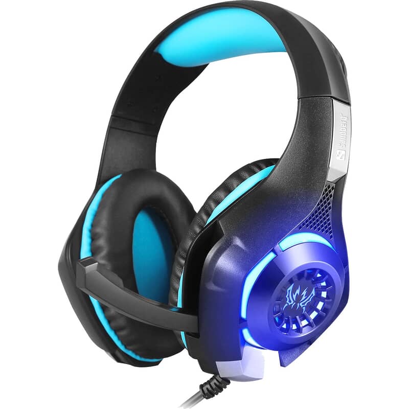 Sandberg Twister HeadsetThe Sandberg Twister Headset is a really stylish gaming headset, which provides an impressive stereo sound for a sublime gaming experience. A particularly sensitive microphone ensures that your opponents and allies can hear you clearly. The adjustable headband is equipped with a soft and comfortable padding, so the headset is comfortable to wear for many hours at a time. The earcups have a great built-in LED light. The headset connects with a standard MiniJack audio plug, and thus functions on both PCs and other equipment with a MiniJack audio output.Sandberg Sandberg Twister HeadsetThe Sandberg Twister Headset is a really stylish gaming headset, which provides an impressive stereo sound for a sublime gaming experience. A particularly sensitive microphone ensures that your opponents and allies can hear you clearly. The adjustable headband is equipped with a soft and comfortable padding, so the headset is comfortable to wear for many hours at a time. The earcups have a great built-in LED light. The headset connects with a standard MiniJack audio plug, and thus functions on both PCs and other equipment with a MiniJack audio output.Sandberg