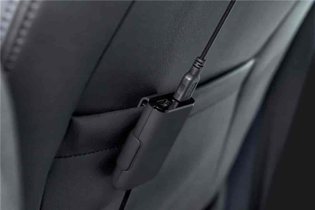 Quad USB car charger 9.6 Amp. (4x2.4A.)