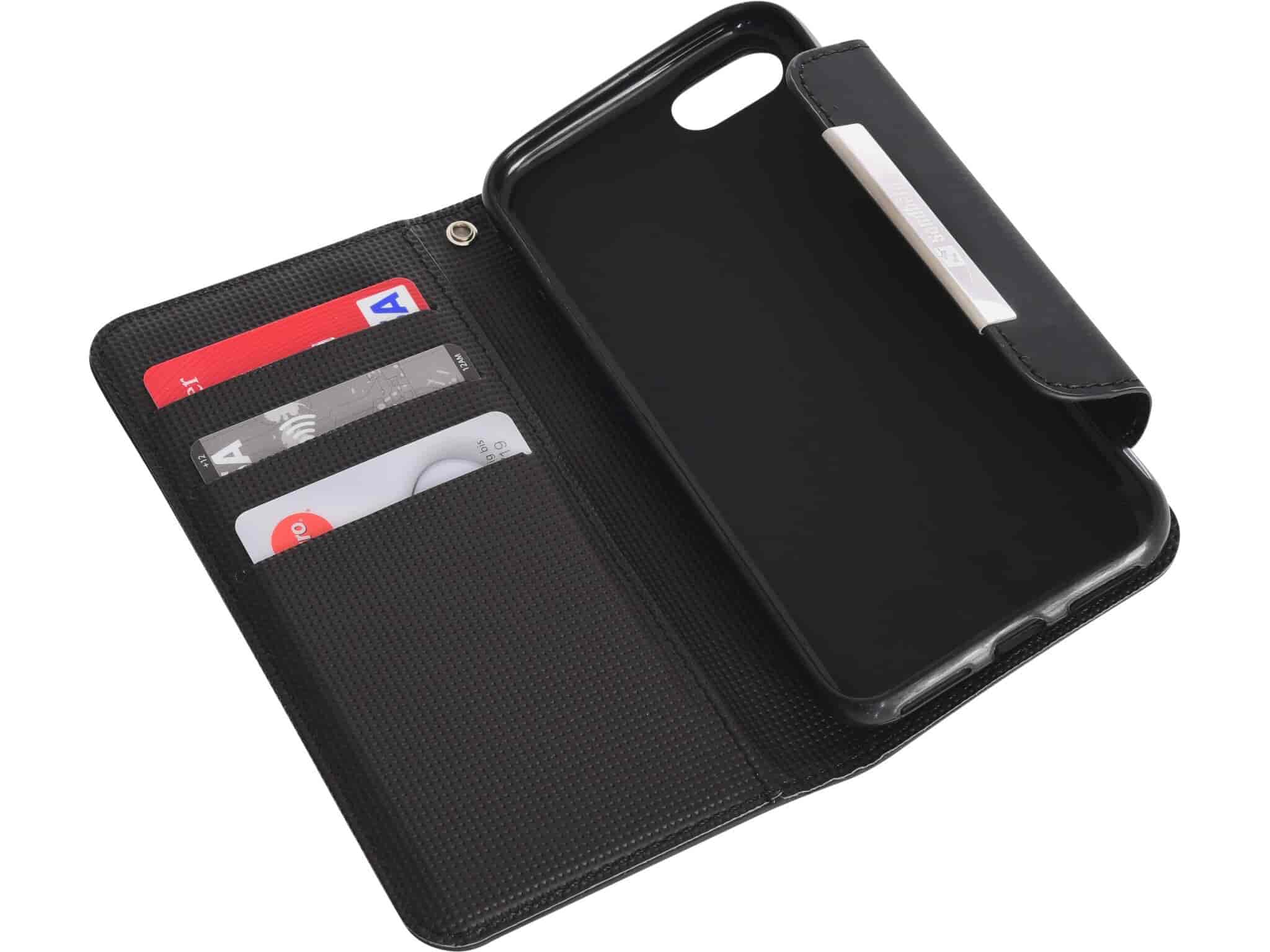 Sandberg Flip wallet iPhone 7/8 BlackskinKeep your phone protected and your credit cards and notes safe in the Sandberg Phone Wallet. All you need, well organized and always at hand.Sandberg