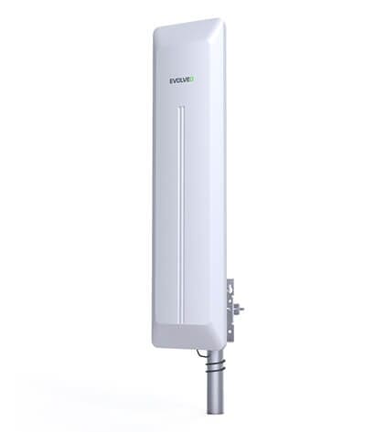 TV antenne der kan modstå det nordiske klima. Kraftig DVB-T2 TV antenne udendørs med forstærker 45 dB.Kraftig DVB-T2 TV antenne,