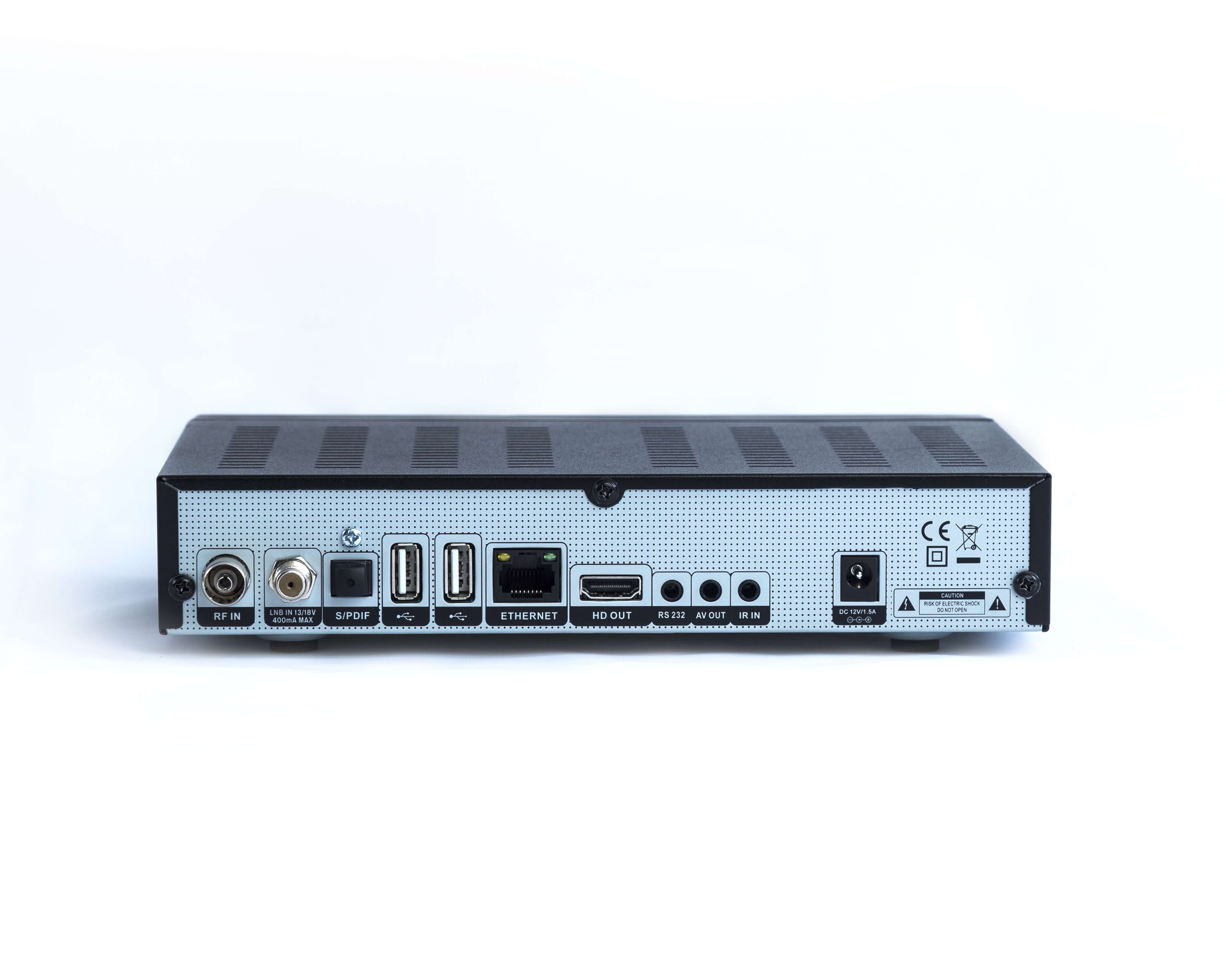 ABEBOX CI - mange tilslutningsmuligheder på bagsiden af Apebox CI