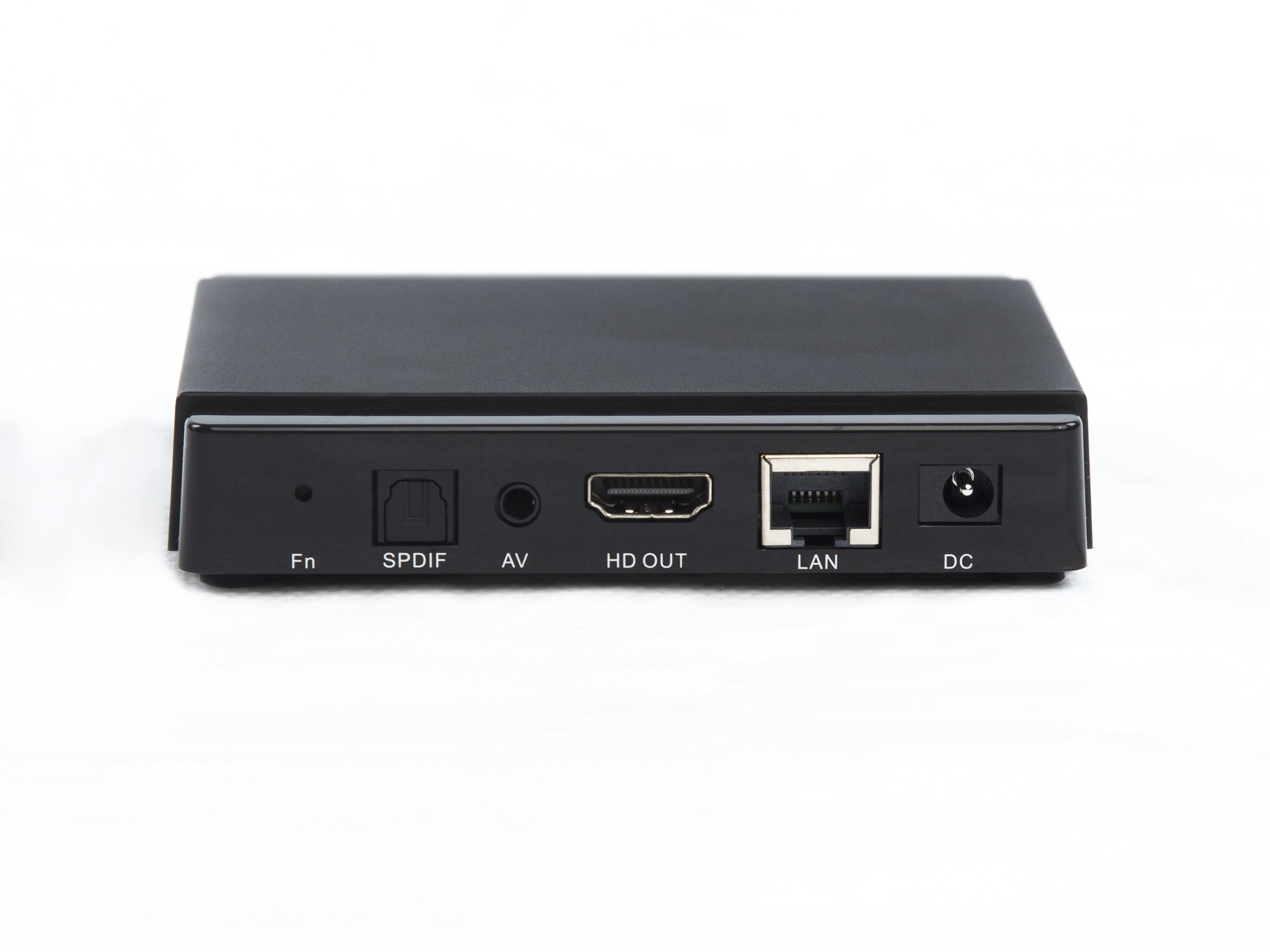 Qviart OG IPTV boks Linux 1080p 60fps H.265 HDTVQVIART LUNIXIPTV modtagere Sort Qviart OG er en kraftfuld, stabil og hurtig OTT Linux 1080p 60fps H.265 IPTV boks med en meget brugervenlig grænseflade til dem, der ønsker det enkle og effektive i en billig HD IPTV-modtager. Det fantastiske design og udviklingen af App'en QTV Online TV (Stalker) gør at du får den bedste tv-oplevelse i en IPTV-modtager. IPTV-funktioner som Xtream og M3U garanterer en fuld IPTV-oplevelse i en meget lille, men kraftig modtager.  Super boks der er hurtigere end andre gode IPTV bokse. - Se også OG2 4K hvis du overvejer at anskaffe en IPTV boks.