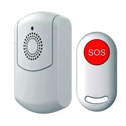 SOS Personlig Alarm - op til 100 M. rækkevidde - sender og modtager.GetiPersonlig alarm Hvid Denne trådløse personlige alarm med en SOS-knap bruges til straks at kalde efter hjælp. Ved at trykke på SOS-knappen giver modtagerenheden en høj lyd, samtidig vibrerer den og blinker. Rækkevidden fra SOS senderen til modtagerenhed er op til 100 meter i det fri. For dig der har brug for en simpel alarm, der kan give en advarsel til ægtefælle eller pårørende i et andet rum, eller måske en nabo hvis rækkevidden tillader det. Alarmen består af en trådløs sender og modtager. SOS-knappen kan bæres rundt om halsen på en rem eller fastgøres på håndleddet. Lav vægt, slagfasthed og en lang batterilevetid garanterer alle den daglige pålidelige brug af personsøgeren. Learning Code-funktionen gør det muligt at parre den med andre modtagere, SOS-knapper eller dørklokker fra GWD-serien.