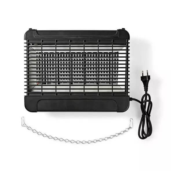 Insect trap 150 m2 11 W. Get rid of mosquitoes and other annoying flying insectsAre you enjoying the summer, but have you started going crazy over the annoying insects? Do you like to sleep with the window open, but are you afraid of mosquito bites? Nedis® electric insect traps provide a safe and environmentally friendly solution to all these disadvantages. Get rid of mosquitoes and other annoying flying insects with an electric UV insect trap. With a consumption of only 11 W, the insect trap uses only limited energy but is extremely efficient. An open 360° design with a large surface that effectively attracts insects and covers an area of ​​up to 150 m2. Insects attracted to UV-A light die immediately after contact with the internal high-voltage grid. Contains no chemicals, so it is organic and safe for humans and the environment. Contains a washable collection compartment.Nedis