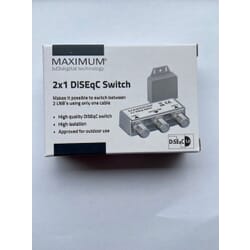 Maximum DiSEqC switch 2-1 - høj isolationMaximumDiSEqC 2-1 omskiftere Maximum DiSEqC 2/1 switch - høj isolation. En DiSEqC switch 2-1  af høj kvalitet fra Maximum. Beregnet til udendørs anvendelse. Maximum DiSEqC 2/1-switchen er brugervenlig og nem at installere. Med enkle plug-and-play-forbindelser er du i gang på ingen tid.  Maximum DiSEqC 2/1-switchen er den perfekte løsning til alle dine satellit-omskiftningsbehov. Med sin overlegne ydeevne og pålidelighed er den det ideelle valg til enhver satellitmodtageropsætning. Få din i dag, og nyd bekvemmeligheden ved at skifte mellem to LNB'ere på ingen tid!